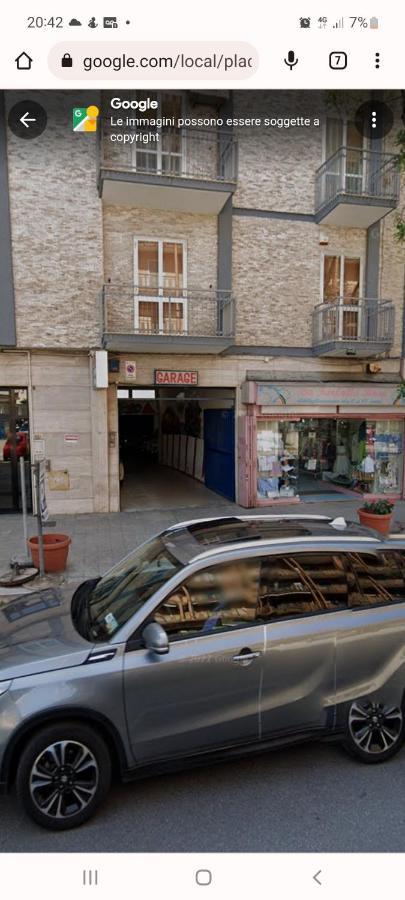 Casina Mia,Viale Orazio Flacco 5 Policlinico Bari Buitenkant foto